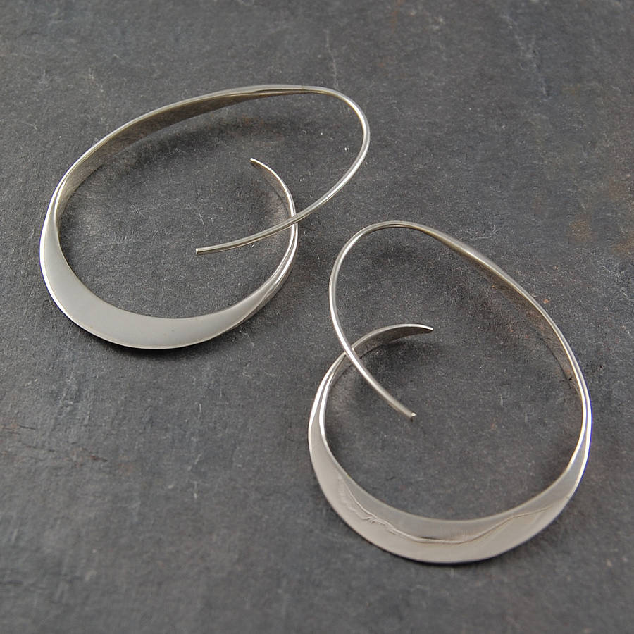 Elegant Spiral Hoop Earrings