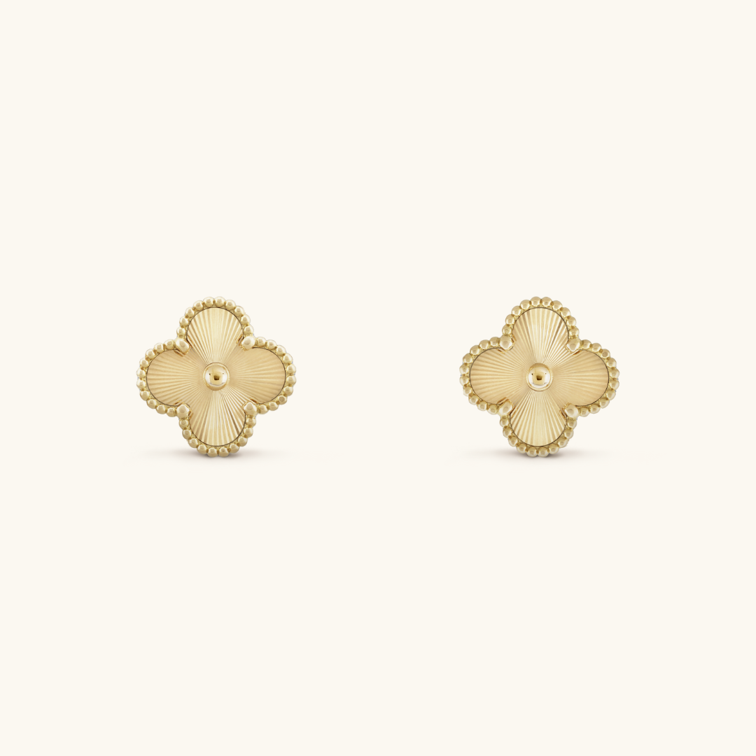 Gold Clover Stud Earrings with&nbsp; Elegant Beaded Design