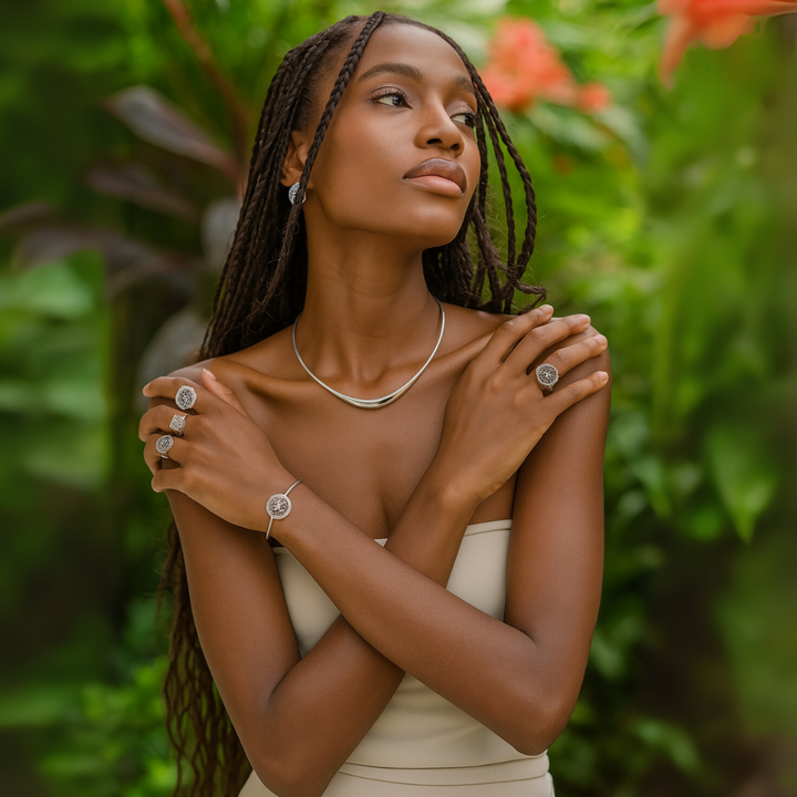 Adjustable Bracelet with Tree of Life – Symbol of Balance & Strength