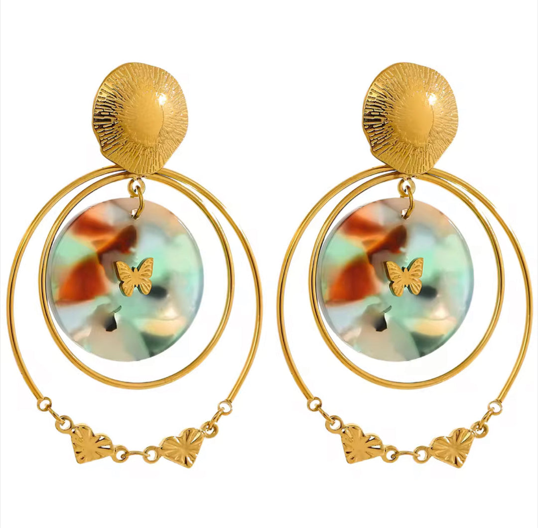 Butterfly Hoop Earrings – Elegant Hoops with Delicate Butterfly Charm