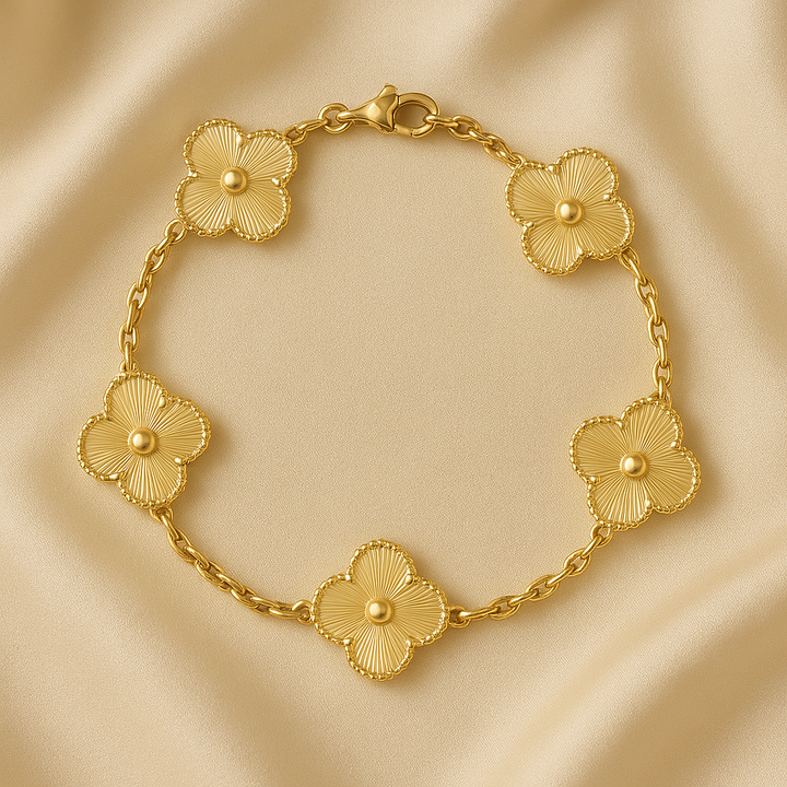 Delicate Gold Clover Bracelet