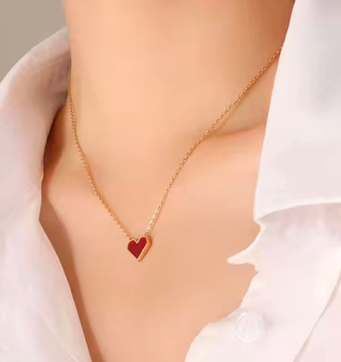 Gold Heart Pendant Necklace