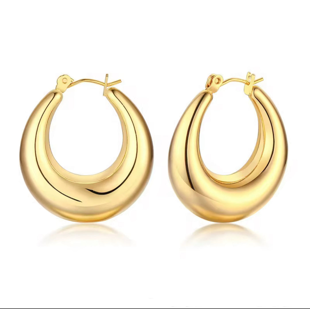 Chunky C-Shaped Hoop Earrings