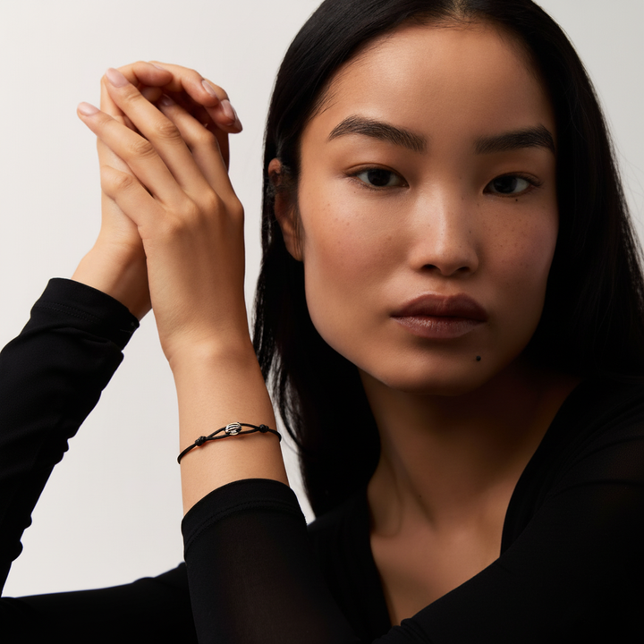 Trifecta Gold Bracelet – Elegant Triple-Band Desig