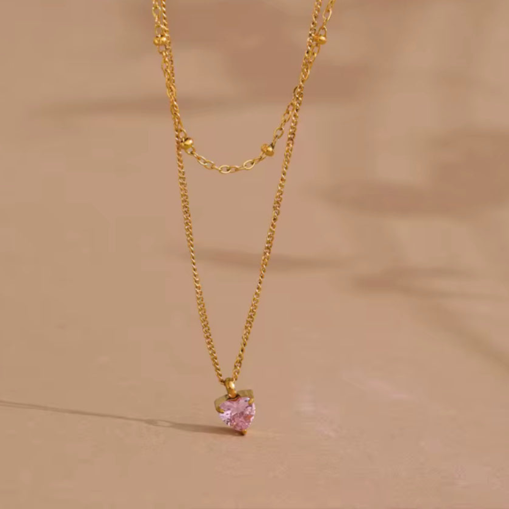 Necklace Elegant Heart Pendant