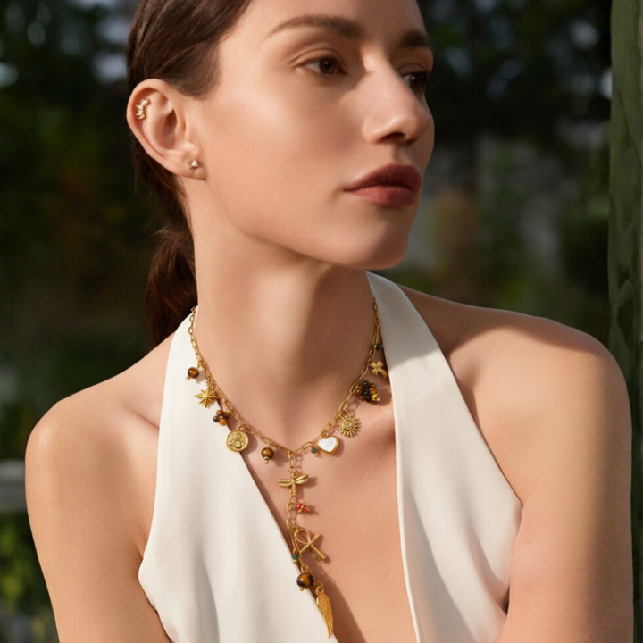 Muse Necklace Elegant Pendant