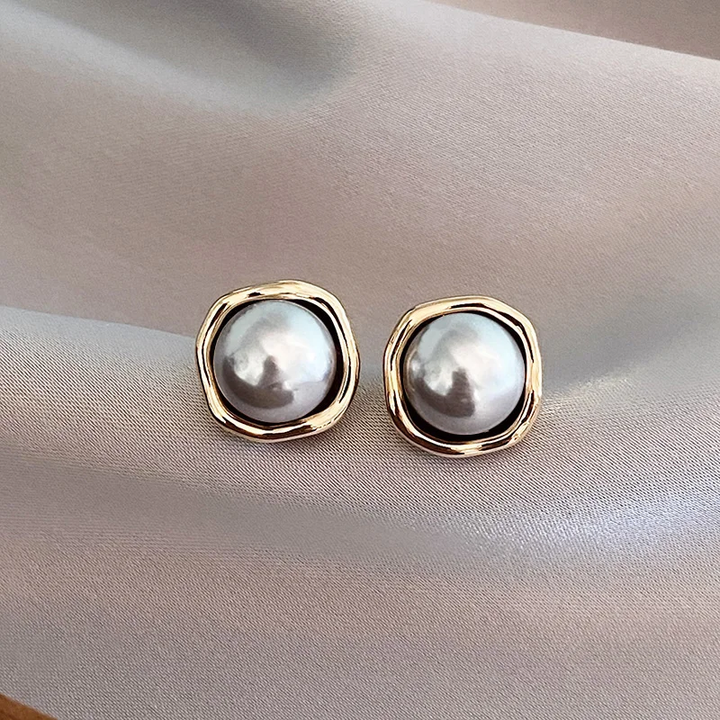 Vintage Pearl Earrings