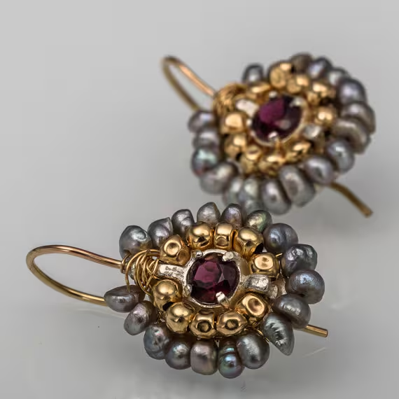 Elegant Vintage-Style Earrings with Gray and Gold Stone Details
