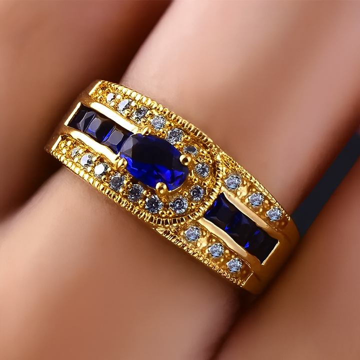 Elegant Vintage Blue Statement Ring – Shiny, Adjustable, and Timeless Design