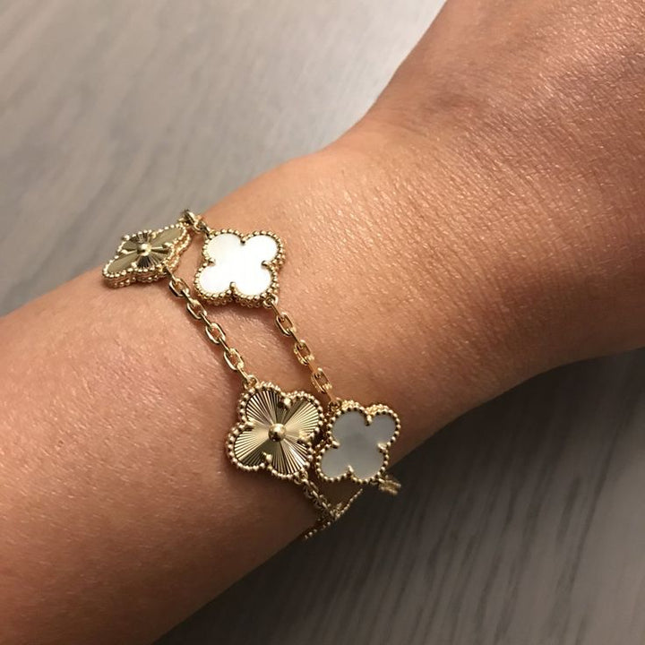 Delicate White Bracelet Set